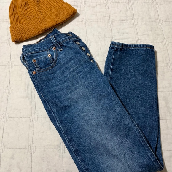 Jeans - Picture 5 of 9